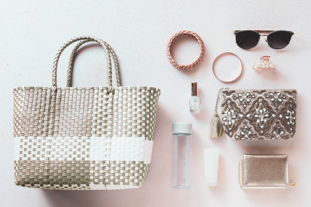 開運日を狙って新調！…だけど【財布を寝かせる】ってどうやるの？